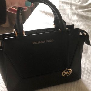 Beautiful black Michael Kors handbag